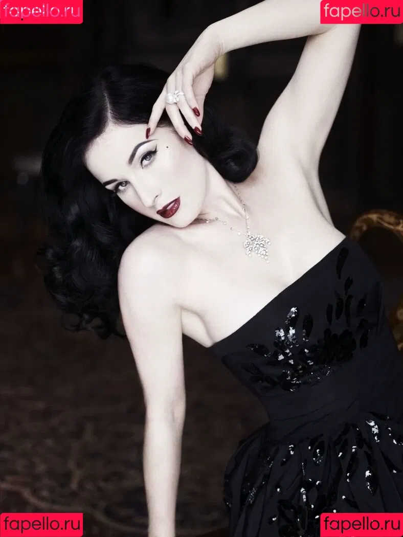 Dita Von Teese / Ditavonteese Onlyfans Photo Gallery 