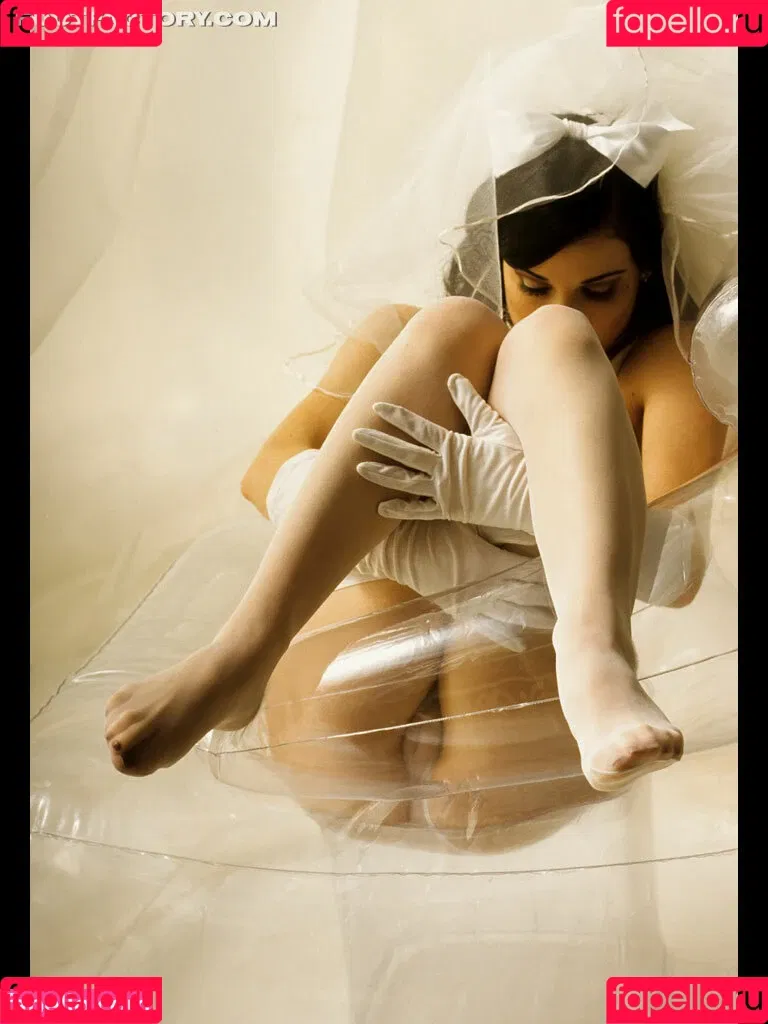 Dita Von Teese / Ditavonteese Onlyfans Photo Gallery 