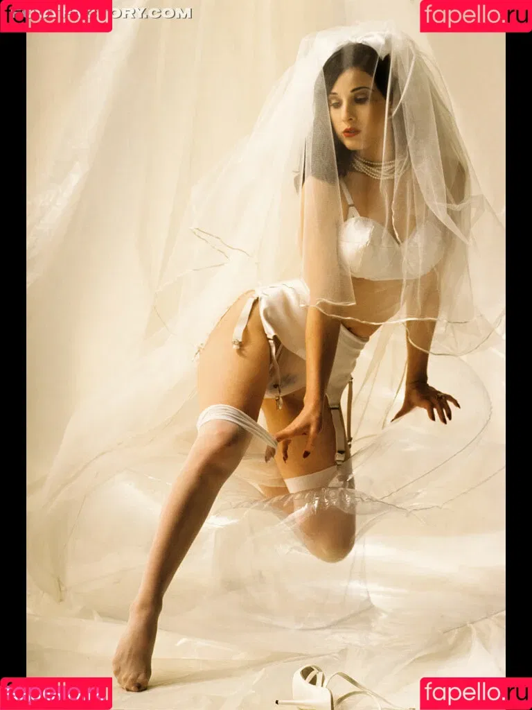 Dita Von Teese / Ditavonteese Onlyfans Photo Gallery 