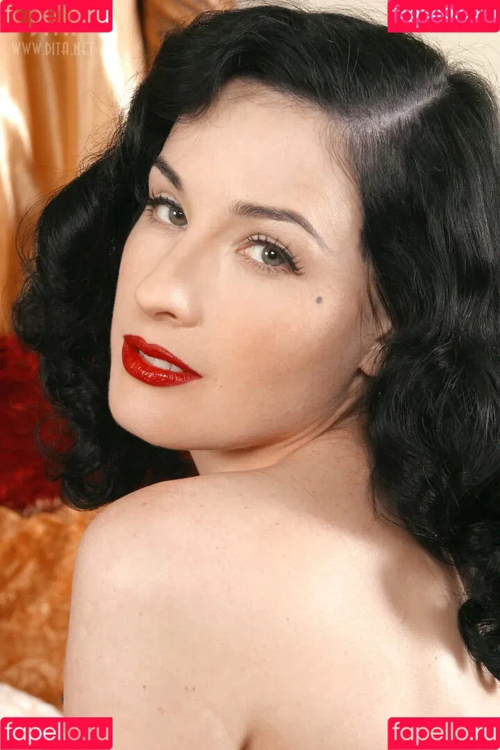 Dita Von Teese / Ditavonteese Onlyfans Photo Gallery 
