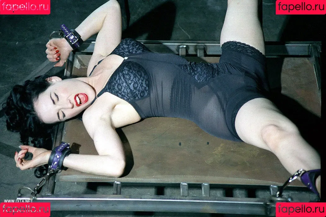 Dita Von Teese / Ditavonteese Onlyfans Photo Gallery 