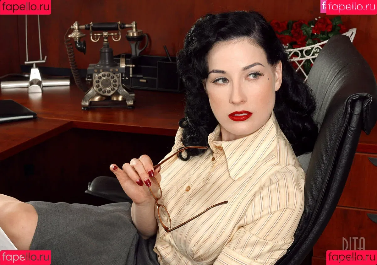 Dita Von Teese / Ditavonteese Onlyfans Photo Gallery 