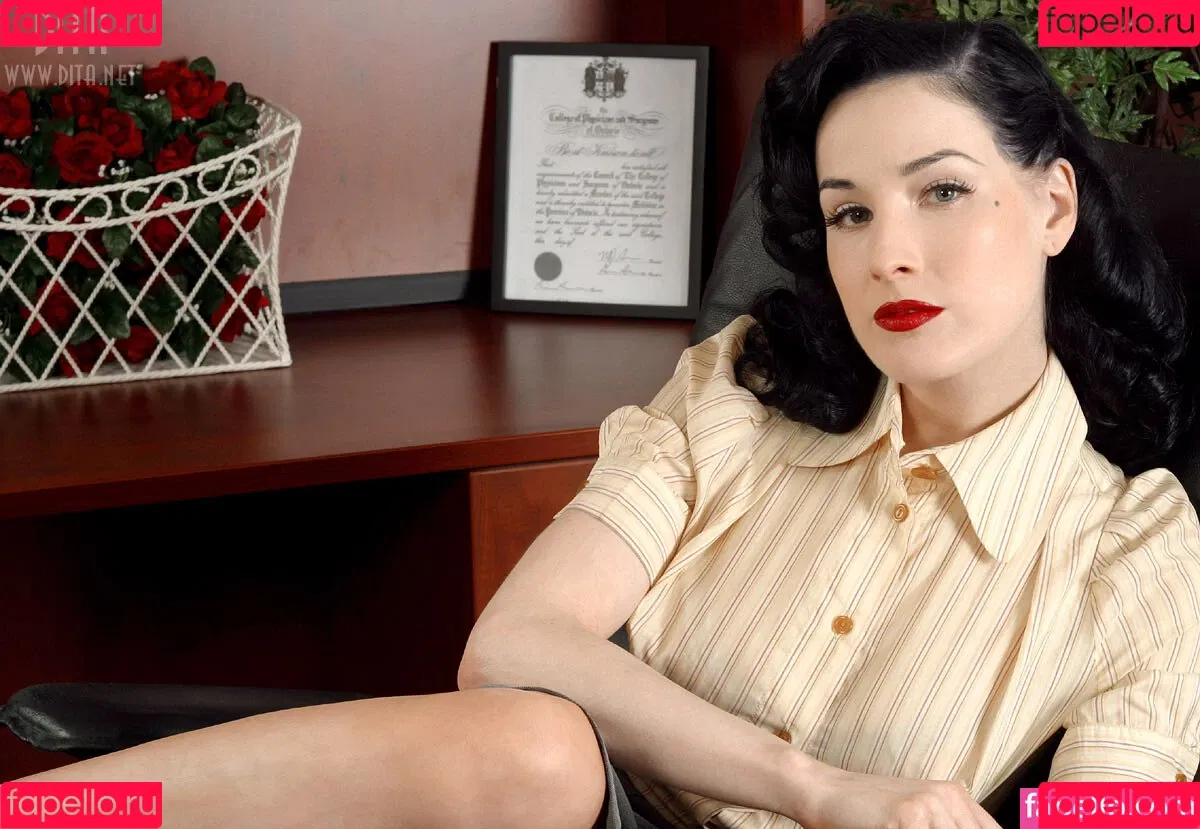 Dita Von Teese / Ditavonteese Onlyfans Photo Gallery 