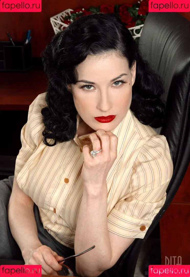 Dita Von Teese / Ditavonteese Onlyfans Photo Gallery 