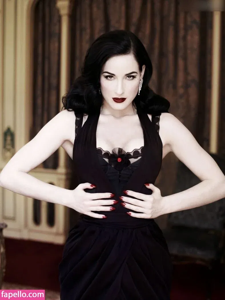 Dita Von Teese / Ditavonteese Onlyfans Photo Gallery 