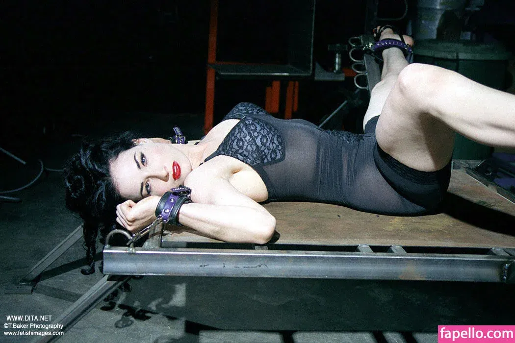 Dita Von Teese / Ditavonteese Onlyfans Photo Gallery 
