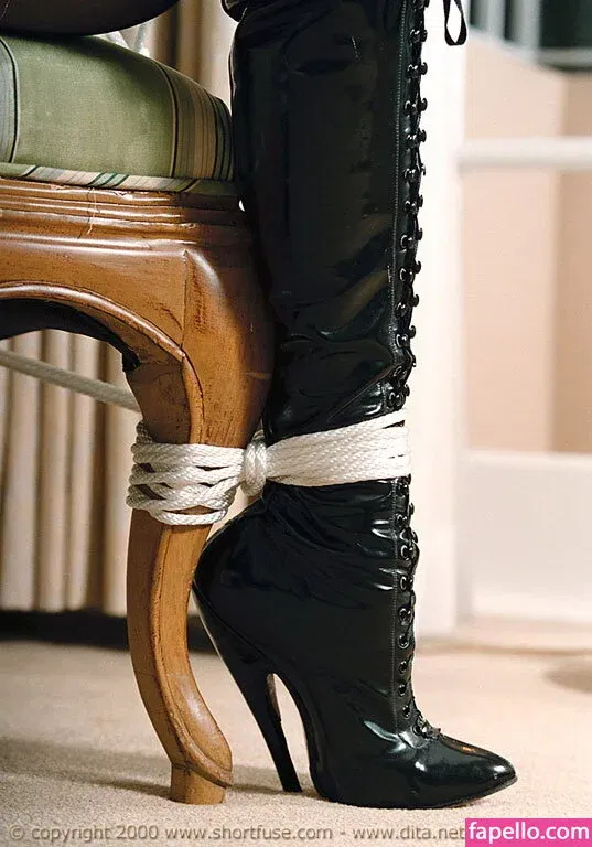 Dita Von Teese / Ditavonteese Onlyfans Photo Gallery 