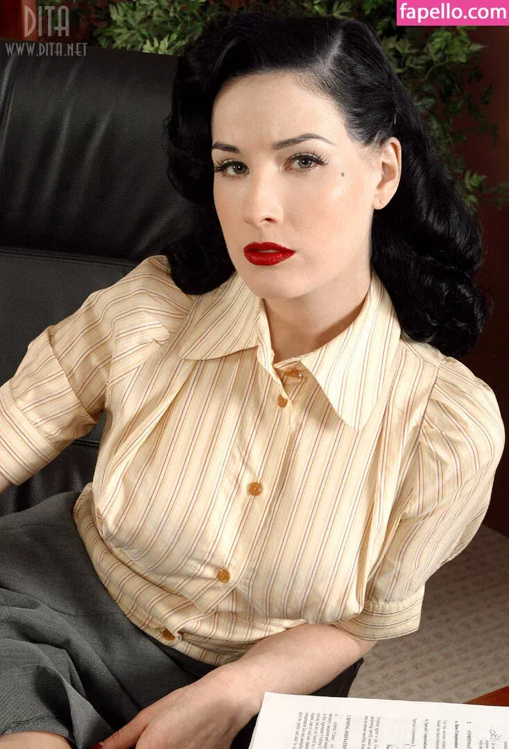 Dita Von Teese / Ditavonteese Onlyfans Photo Gallery 