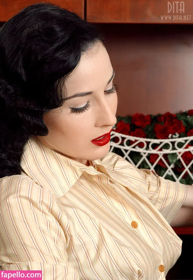 Dita Von Teese / Ditavonteese Onlyfans Photo Gallery 