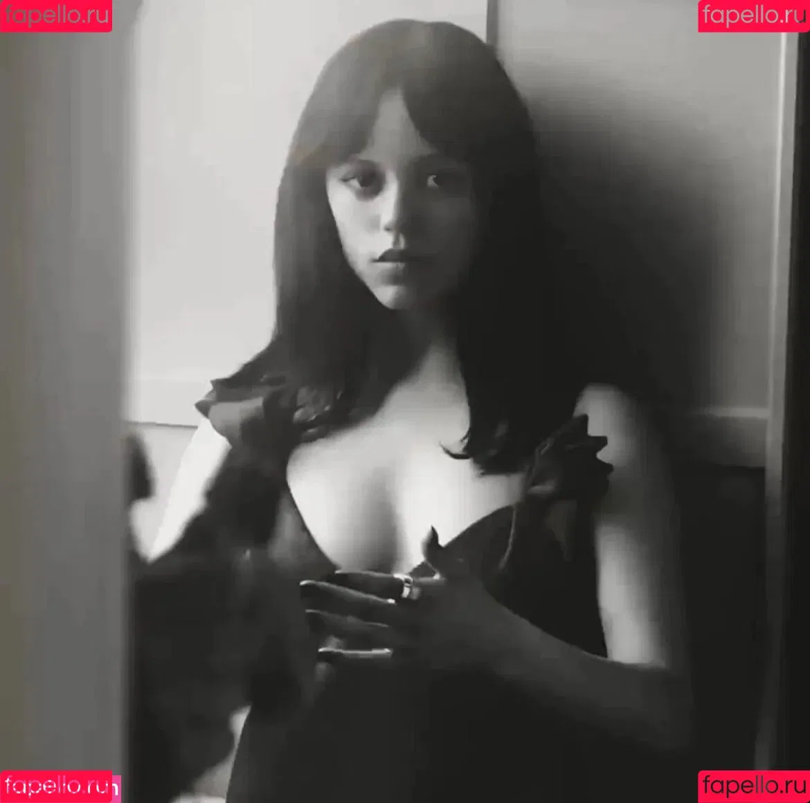 Jenna Ortega / Page / jennaortega Onlyfans Photo Gallery 