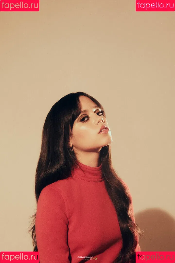 Jenna Ortega / Page / jennaortega Onlyfans Photo Gallery 