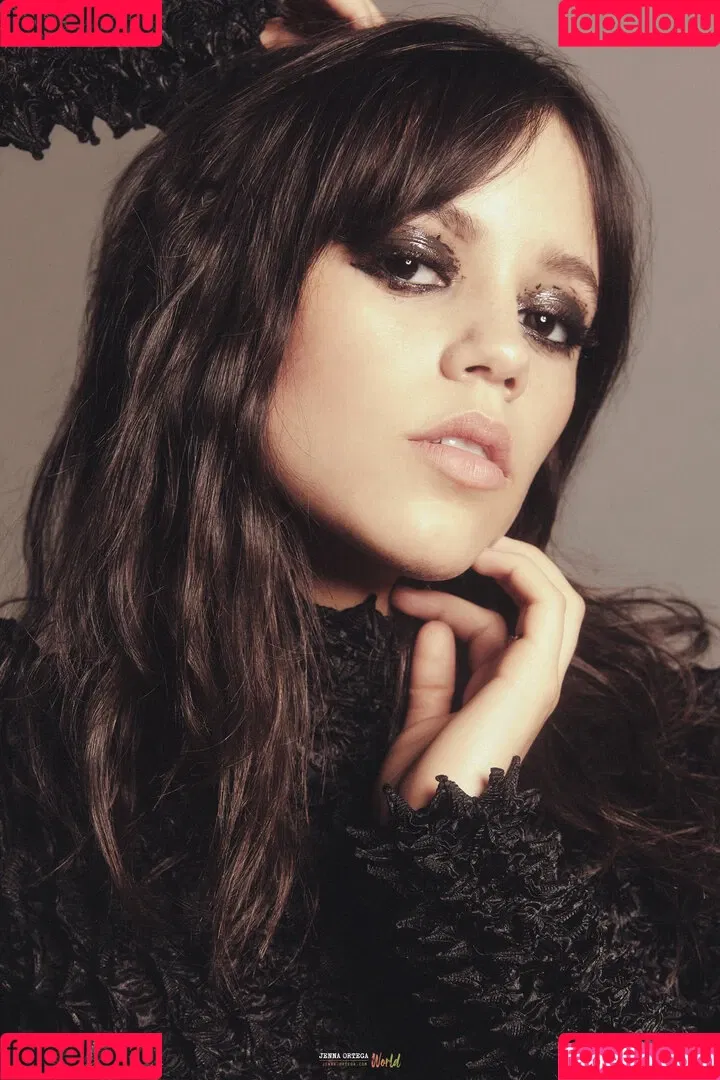 Jenna Ortega / Page / jennaortega Onlyfans Photo Gallery 