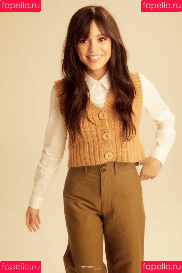 Jenna Ortega / Page / jennaortega Onlyfans Photo Gallery 