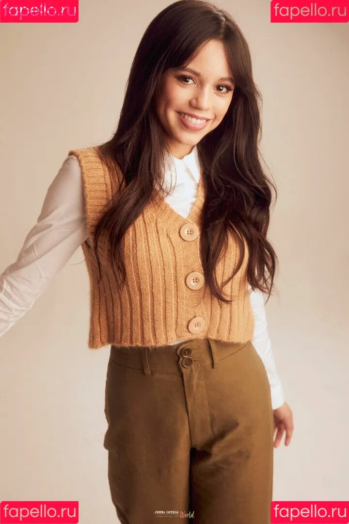 Jenna Ortega / Page / jennaortega Onlyfans Photo Gallery 