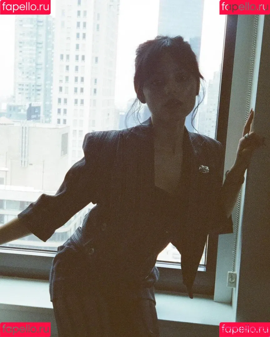Jenna Ortega / Page / jennaortega Onlyfans Photo Gallery 