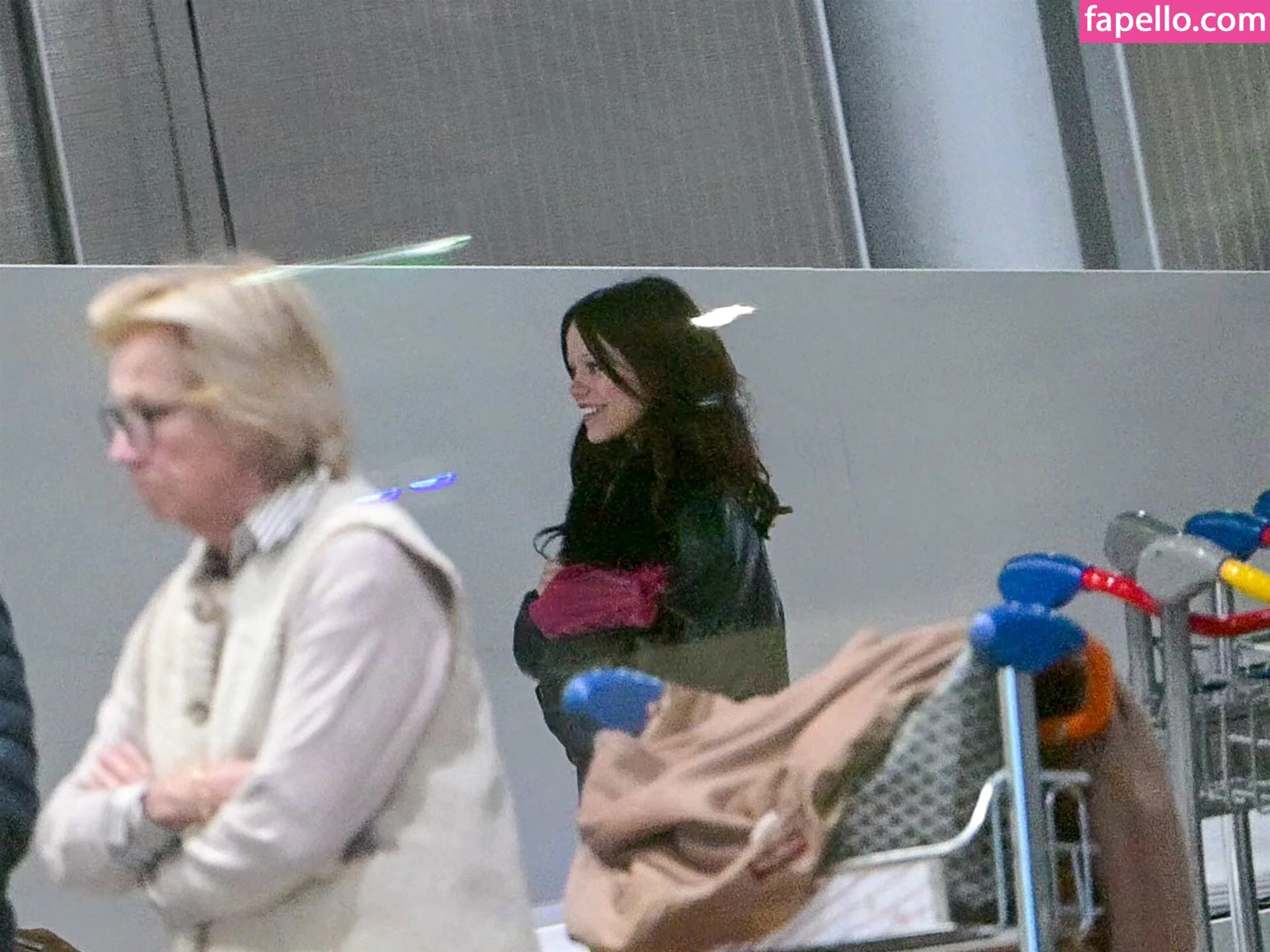 Jenna Ortega / Page / jennaortega Onlyfans Photo Gallery 