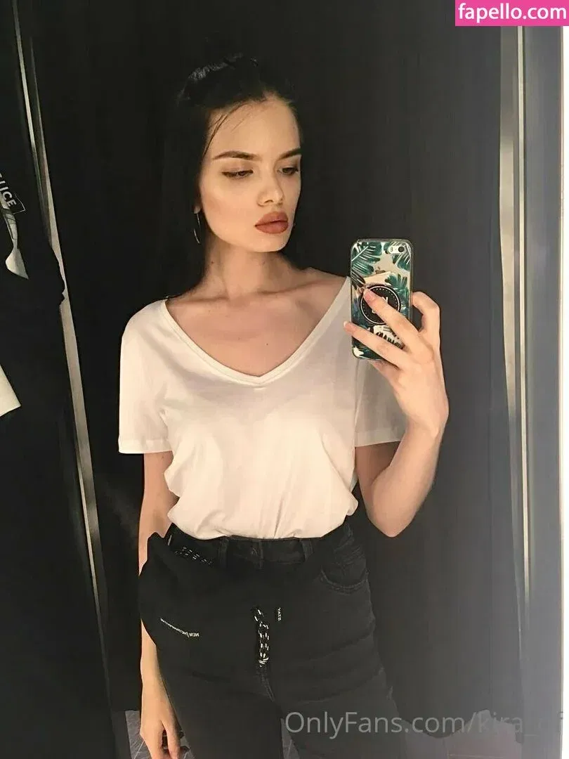 kira_kirinha18 / kira_of Onlyfans Photo Gallery 