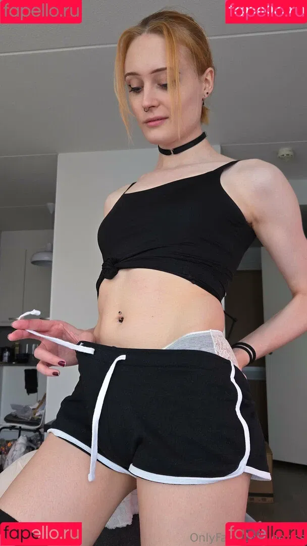 Eeziss / eeezisss Onlyfans Photo Gallery 