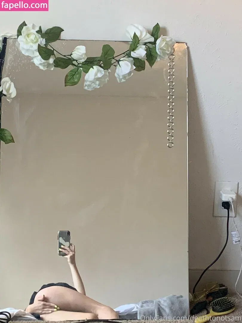 Eeziss / eeezisss Onlyfans Photo Gallery 