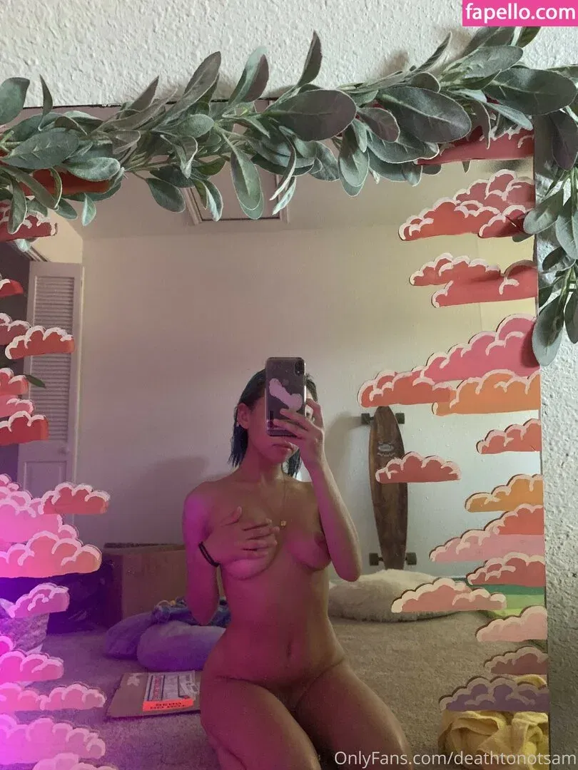 Eeziss / eeezisss Onlyfans Photo Gallery 