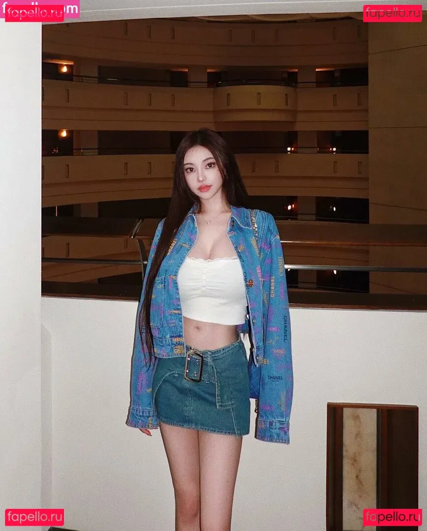 Eeziss / eeezisss Onlyfans Photo Gallery 