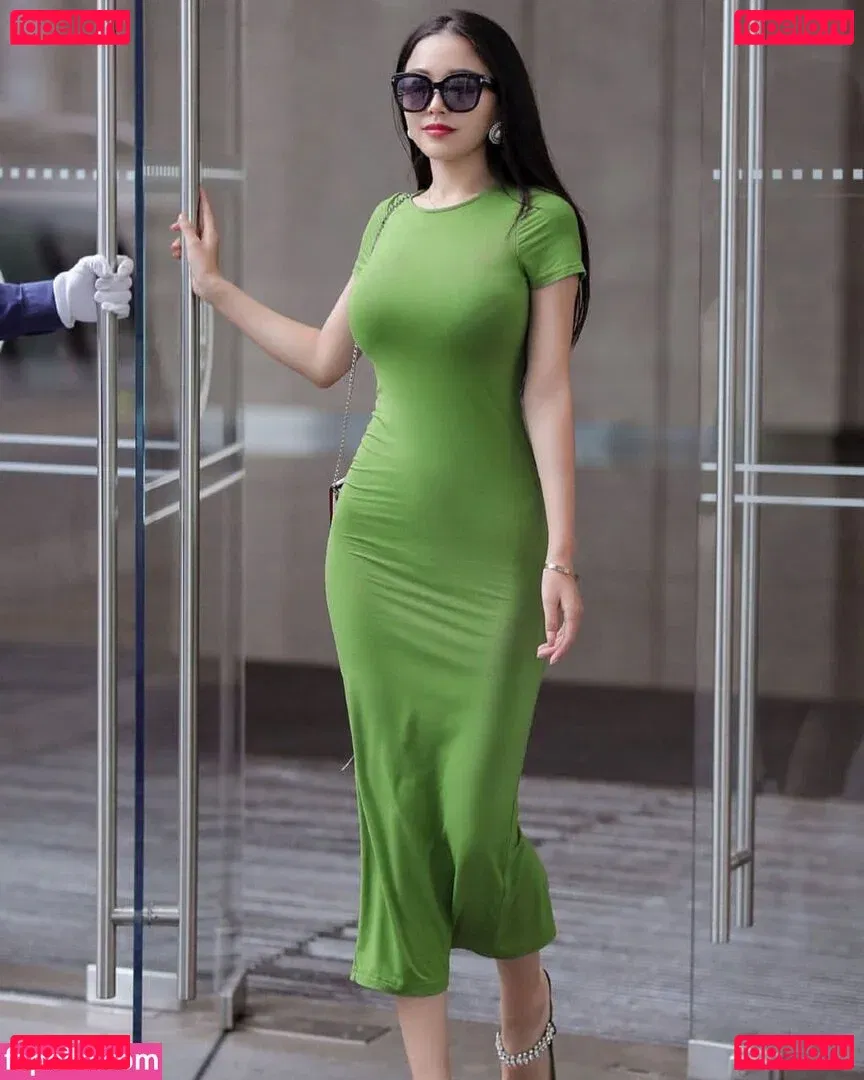 Eeziss / eeezisss Onlyfans Photo Gallery 