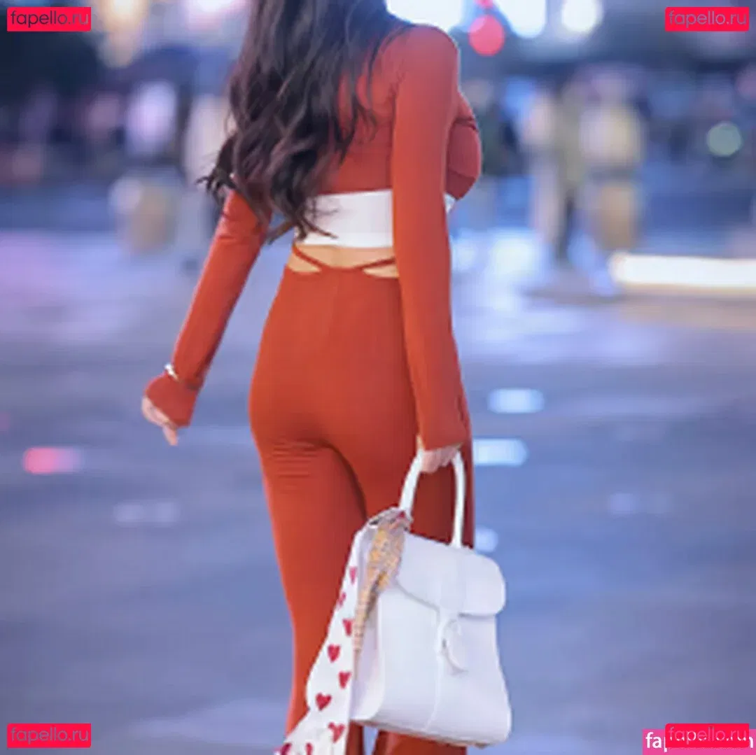 Eeziss / eeezisss Onlyfans Photo Gallery 