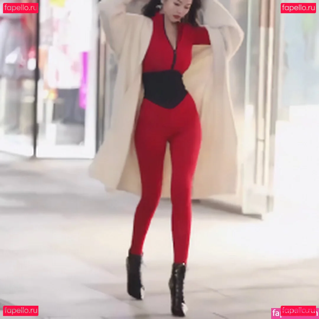 Eeziss / eeezisss Onlyfans Photo Gallery 