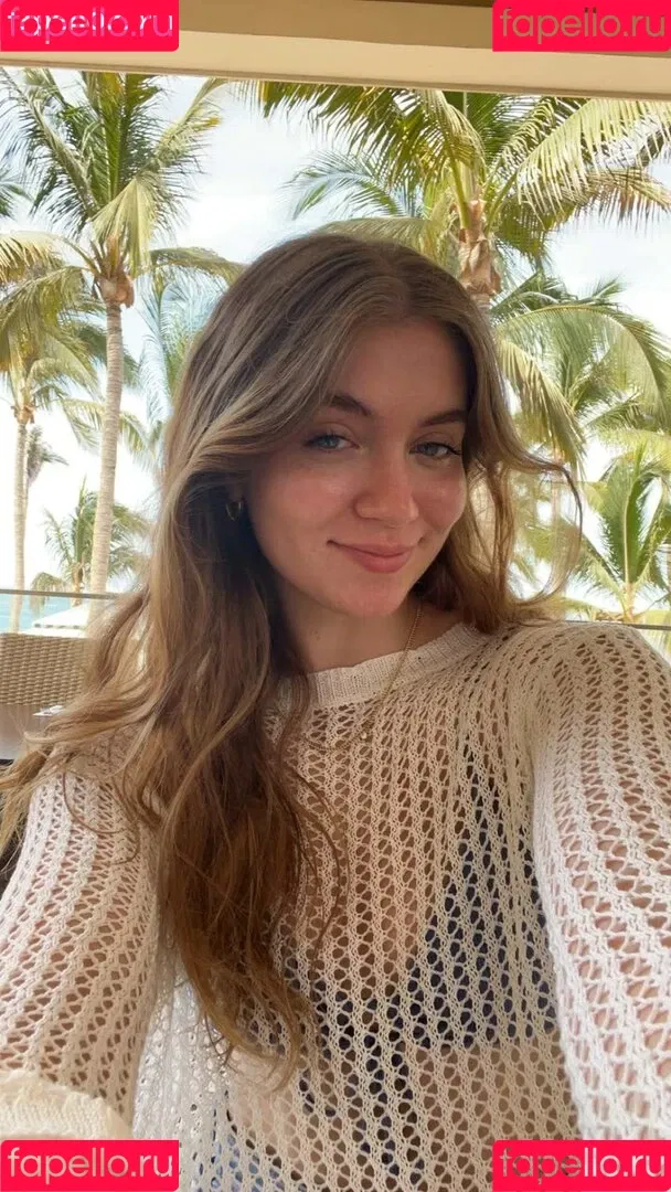 Ella Rene / ella.rene / ellaren.model / ellarene Onlyfans Photo Gallery 