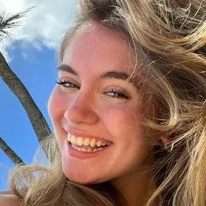 Ella Rene / ella.rene / ellaren.model / ellarene Onlyfans Photo Gallery 