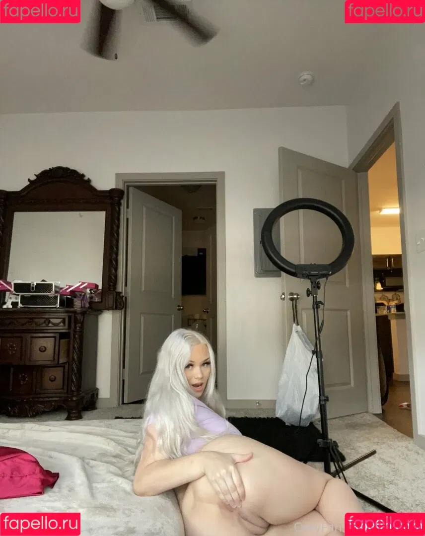 alyssa / lysssavage / milano_alyssa / potionghoul Onlyfans Photo Gallery 