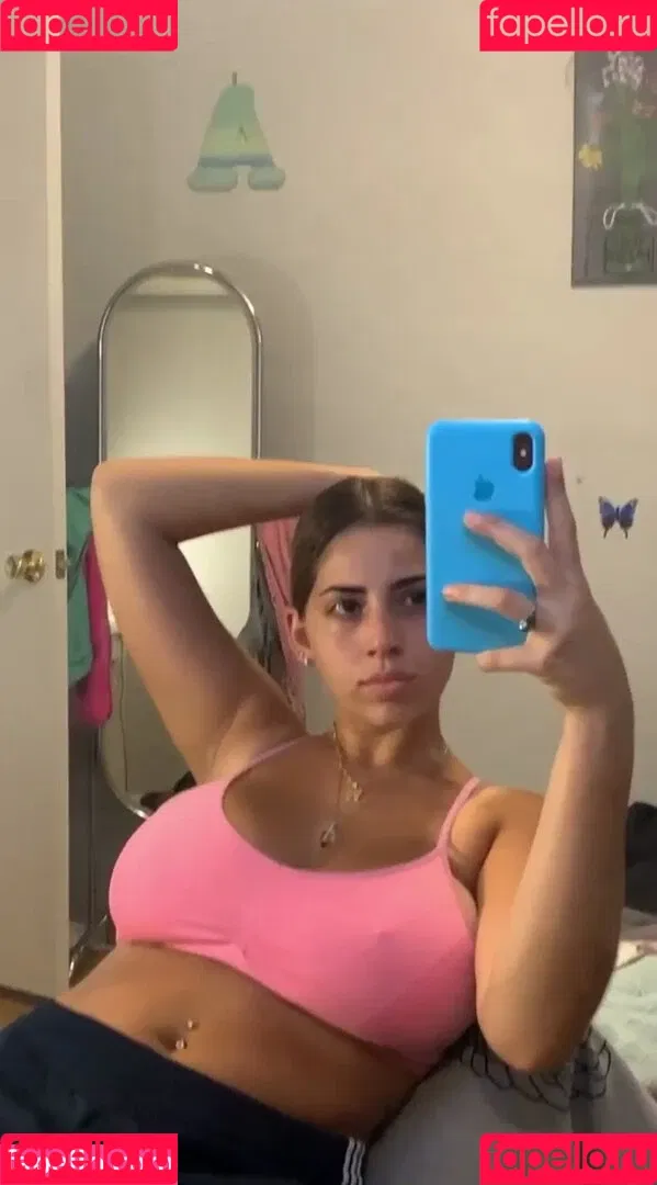 alyssa / lysssavage / milano_alyssa / potionghoul Onlyfans Photo Gallery 