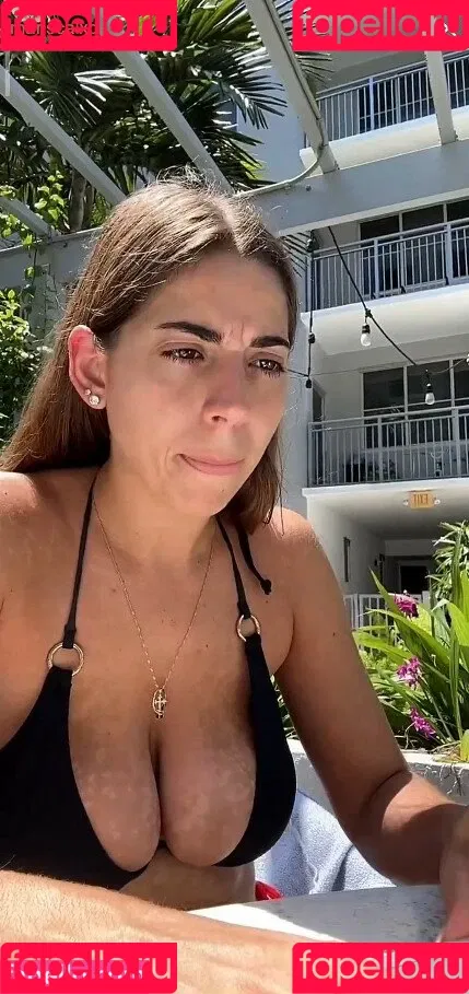 alyssa / lysssavage / milano_alyssa / potionghoul Onlyfans Photo Gallery 