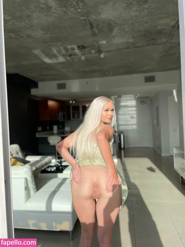 alyssa / lysssavage / milano_alyssa / potionghoul Onlyfans Photo Gallery 