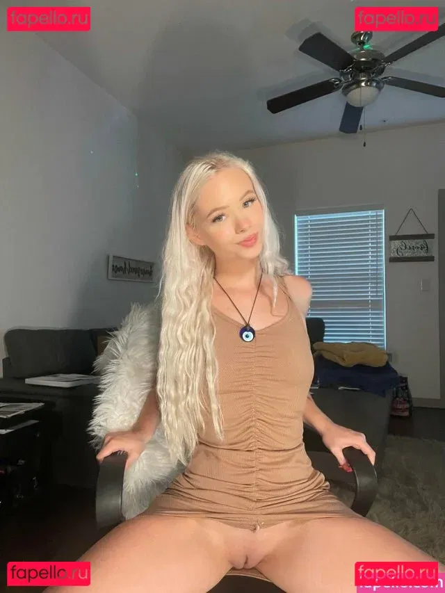 alyssa / lysssavage / milano_alyssa / potionghoul Onlyfans Photo Gallery 