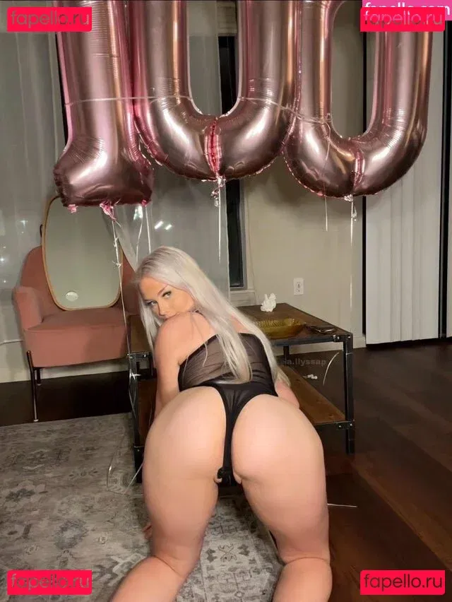 alyssa / lysssavage / milano_alyssa / potionghoul Onlyfans Photo Gallery 