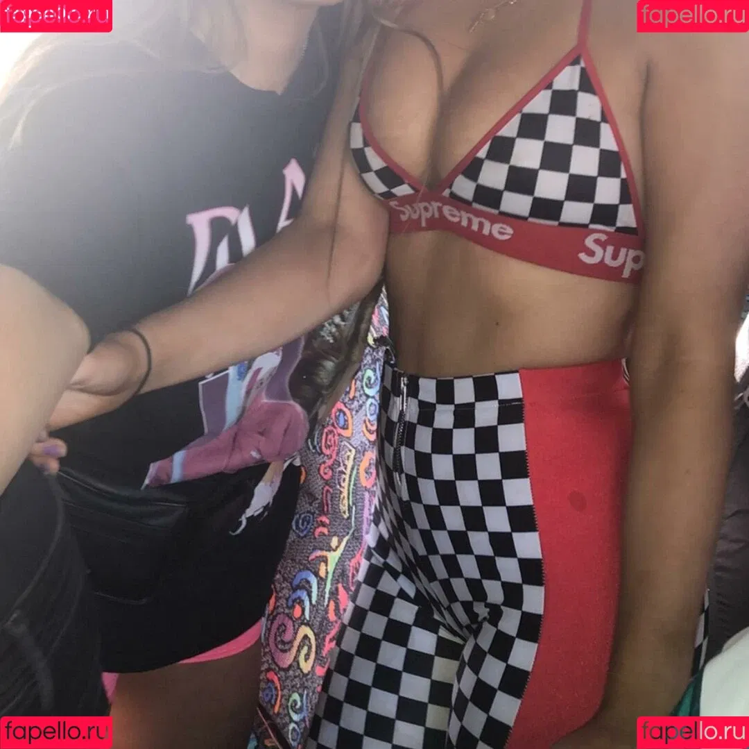 Erin Lally / erin.lally / erinlally8 Onlyfans Photo Gallery 
