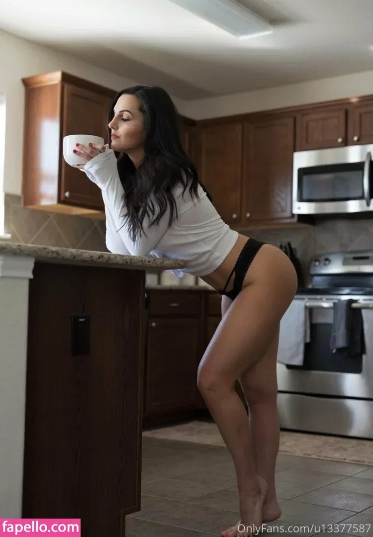 metalbaby Onlyfans Photo Gallery 