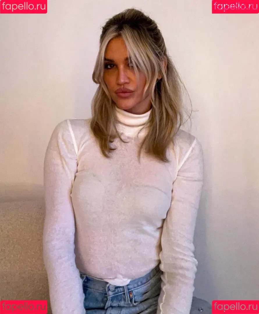 Ashley Roberts / Pussycat Doll / iamashleyroberts / inkedashleyroberts Onlyfans Photo Gallery 