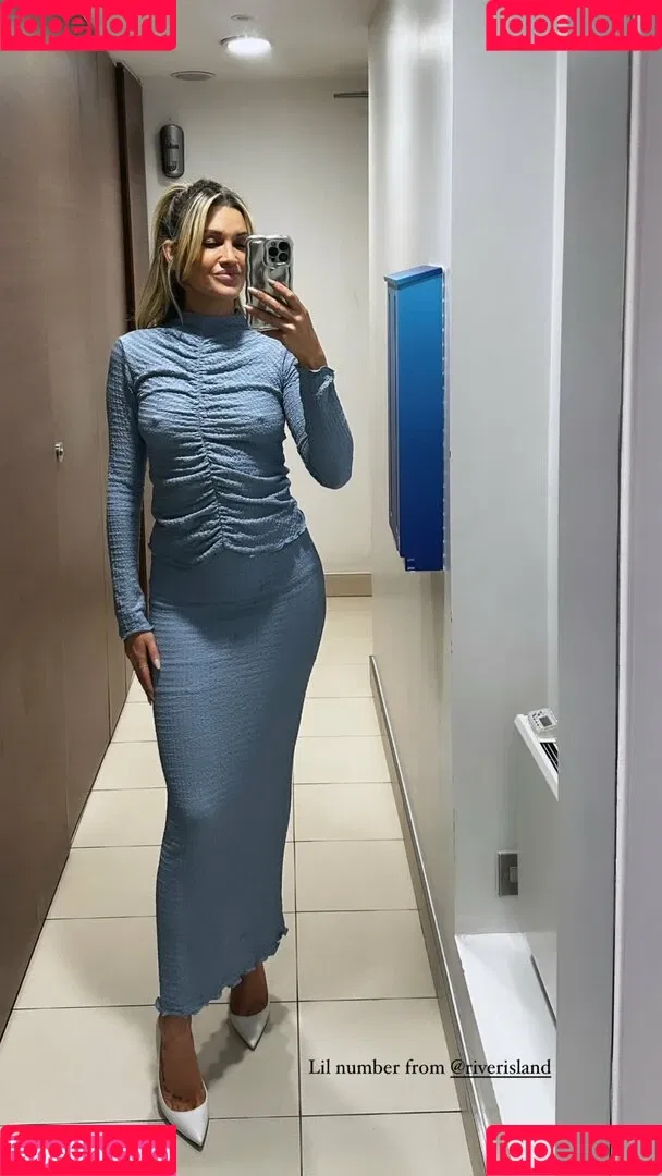 Ashley Roberts / Pussycat Doll / iamashleyroberts / inkedashleyroberts Onlyfans Photo Gallery 