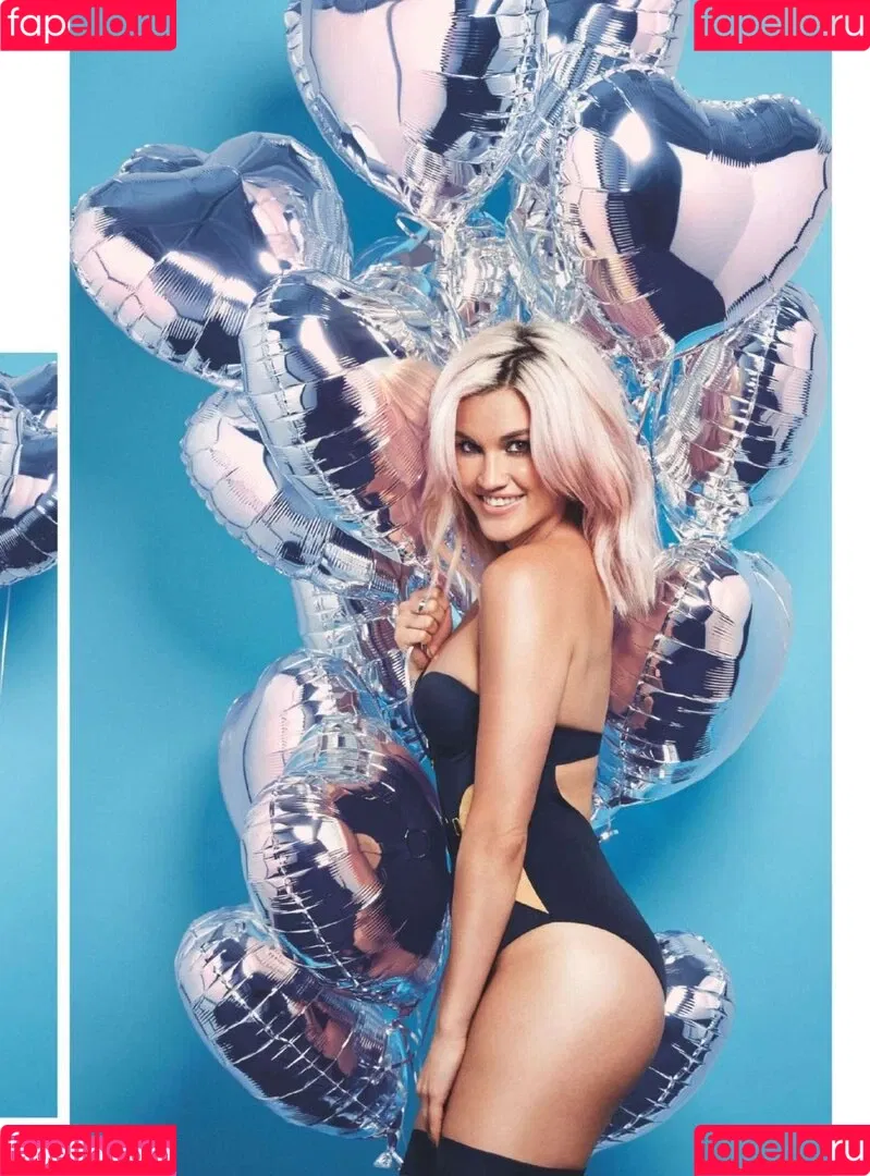 Ashley Roberts / Pussycat Doll / iamashleyroberts / inkedashleyroberts Onlyfans Photo Gallery 