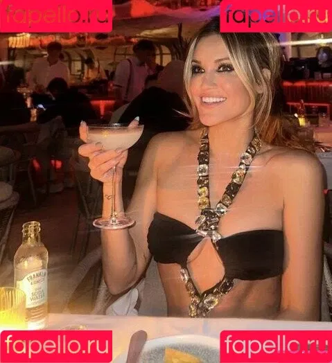 Ashley Roberts / Pussycat Doll / iamashleyroberts / inkedashleyroberts Onlyfans Photo Gallery 