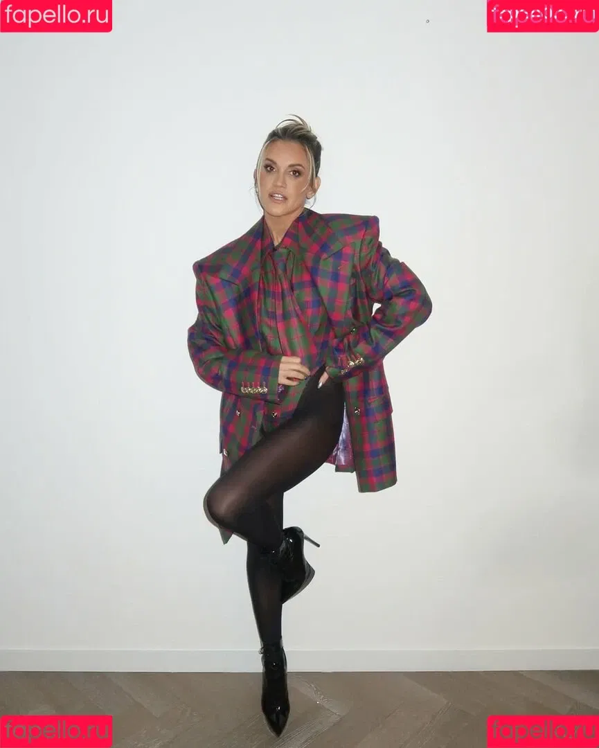 Ashley Roberts / Pussycat Doll / iamashleyroberts / inkedashleyroberts Onlyfans Photo Gallery 