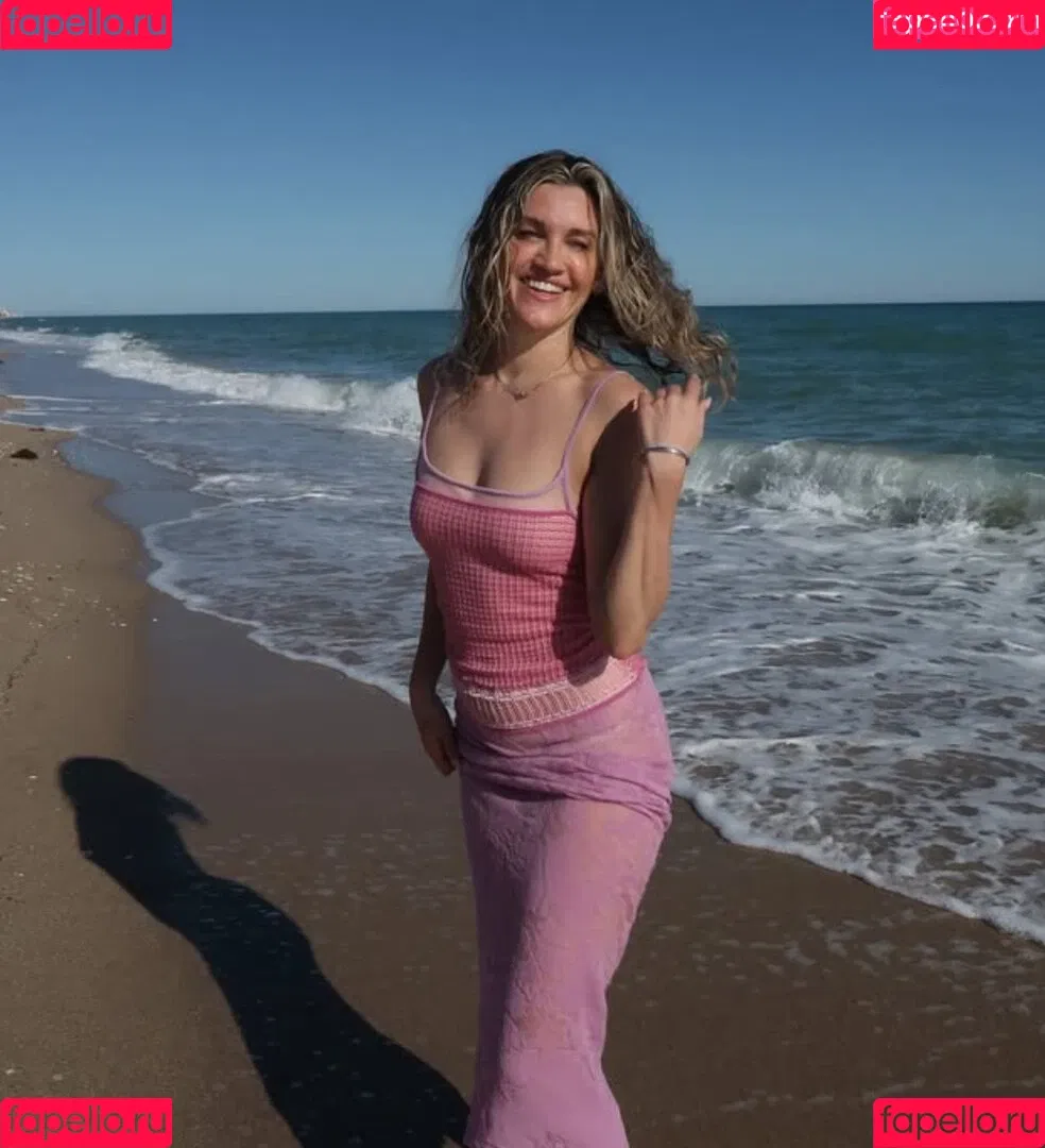 Ashley Roberts / Pussycat Doll / iamashleyroberts / inkedashleyroberts Onlyfans Photo Gallery 