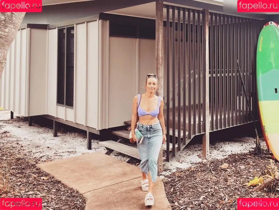 Annemarie Carpendale / Warnkross / annemarie_carpendale / annie_carpendale Onlyfans Photo Gallery 