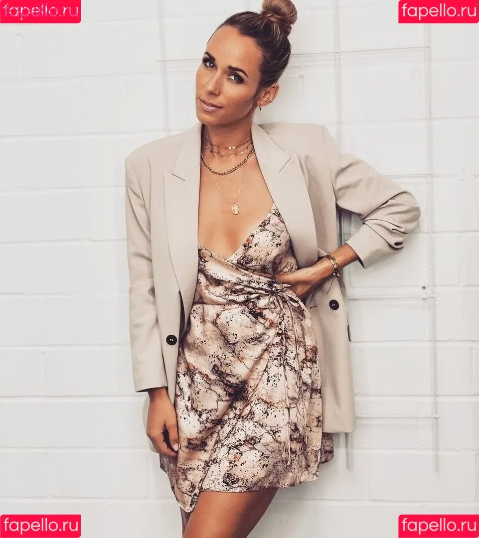 Annemarie Carpendale / Warnkross / annemarie_carpendale / annie_carpendale Onlyfans Photo Gallery 