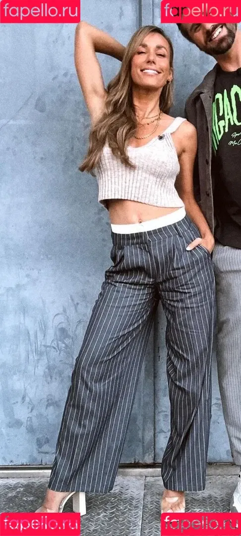 Annemarie Carpendale / Warnkross / annemarie_carpendale / annie_carpendale Onlyfans Photo Gallery 