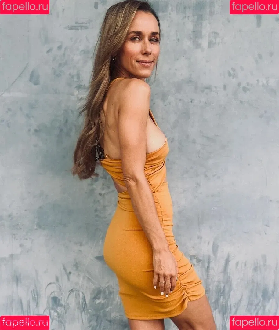 Annemarie Carpendale / Warnkross / annemarie_carpendale / annie_carpendale Onlyfans Photo Gallery 