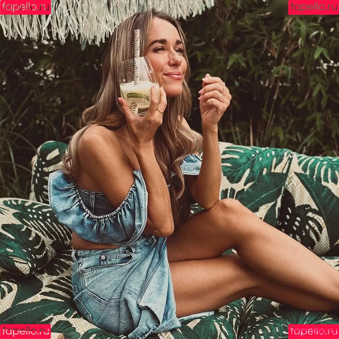 Annemarie Carpendale / Warnkross / annemarie_carpendale / annie_carpendale Onlyfans Photo Gallery 