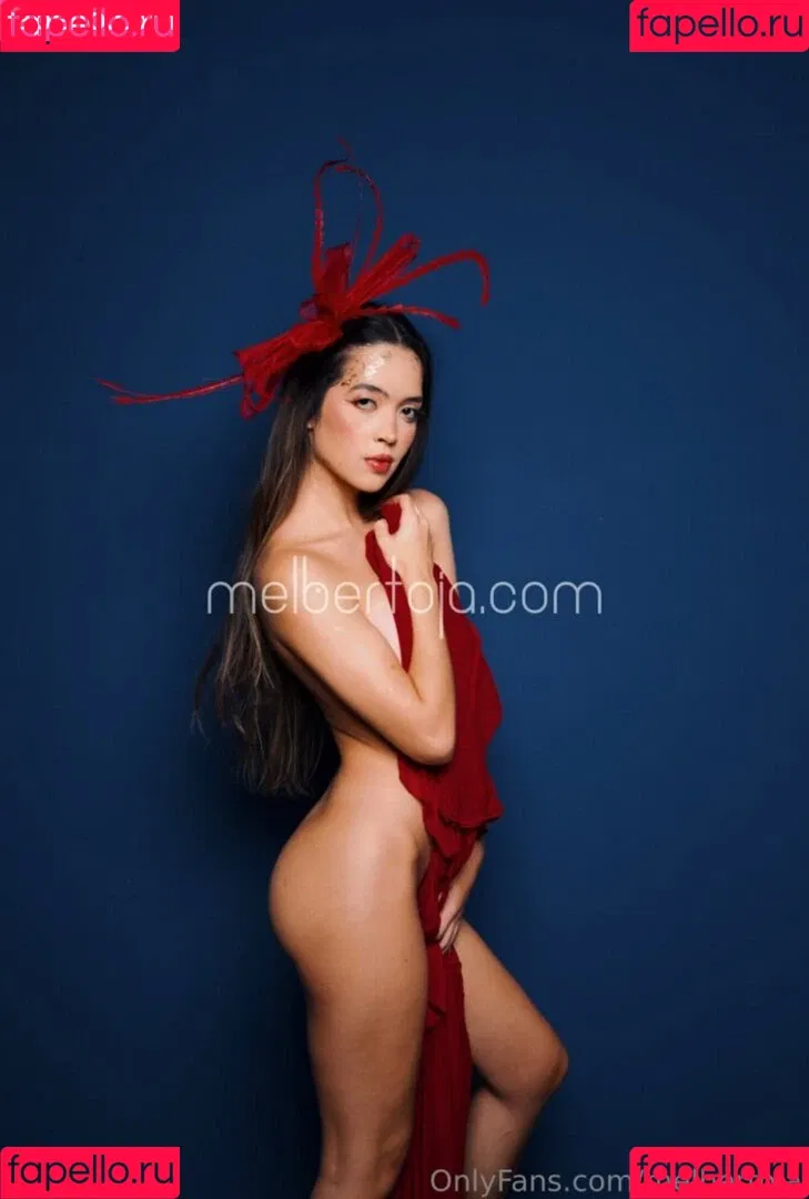Mel Bertoja / eumelbertoja / melbertoja Onlyfans Photo Gallery 